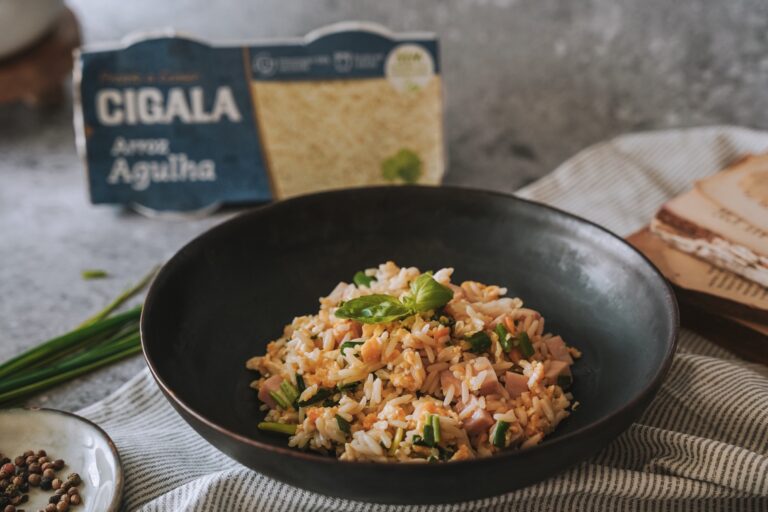 Foto de Arroz Com Ovo Mexido: Receita Fácil e Rápida