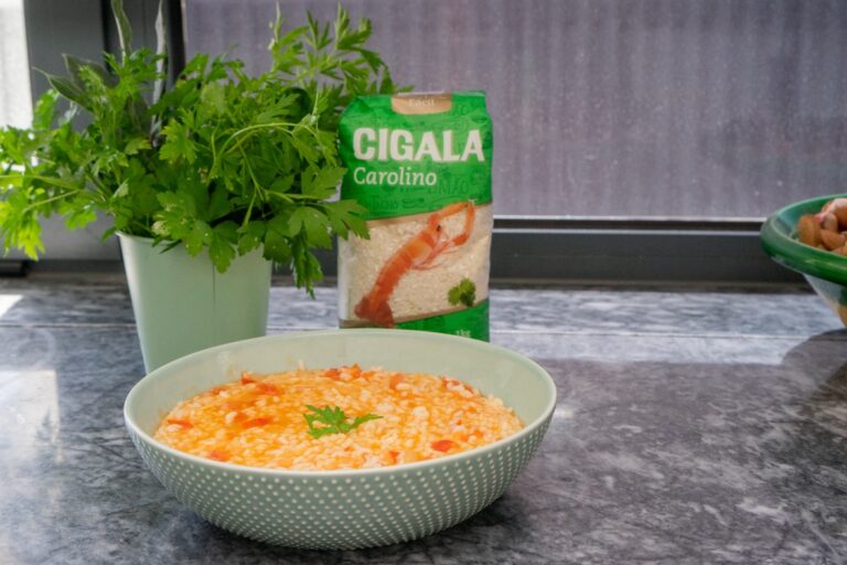 Foto de A Magia do Arroz de Tomate: Uma Receita Clássica e Simples