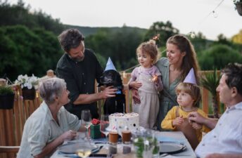 Jantar de Aniversário Simples e Barato: Ideias Deliciosas e Económicas