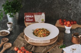 imagen receta Salada de arroz: receita fácil e deliciosa