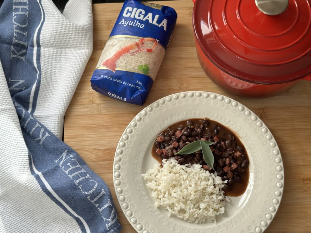 Feijão preto com arroz: Uma combinação perfeita